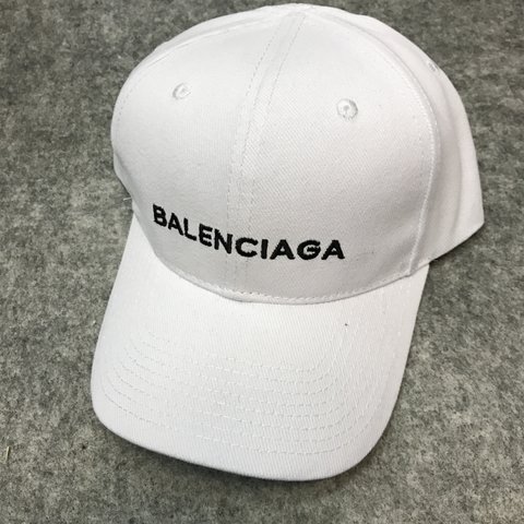 Balenciaga Caps-14